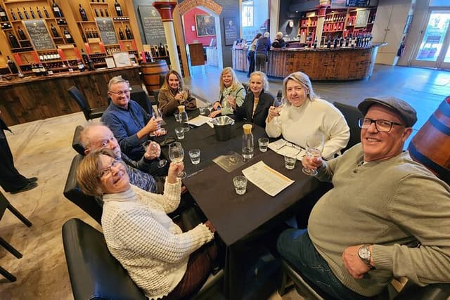 Barossa Sightseeing, Food and Wine Premium Small Group Tour