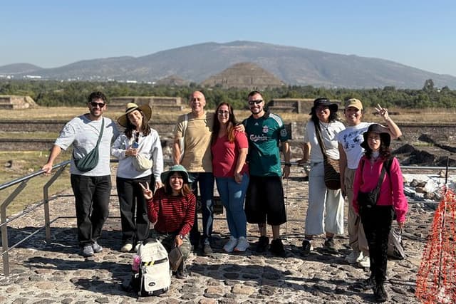Teotihuacan Small Group Tour express with Local Guide