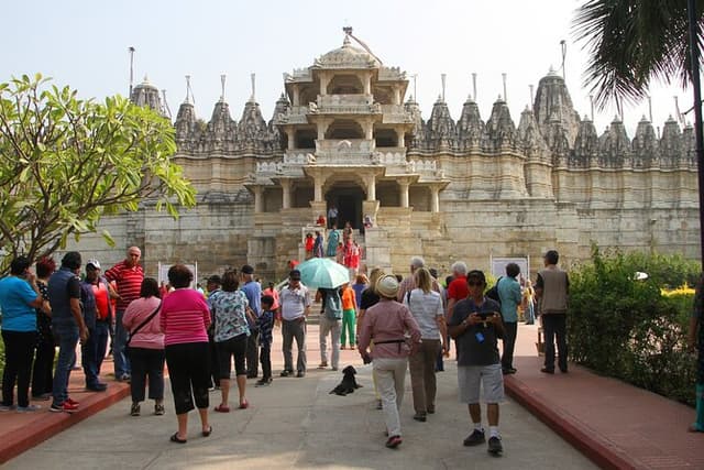 Jodhpur to Udaipur via Ranakpur Jain Temple & Kumbhalgarh Fort
