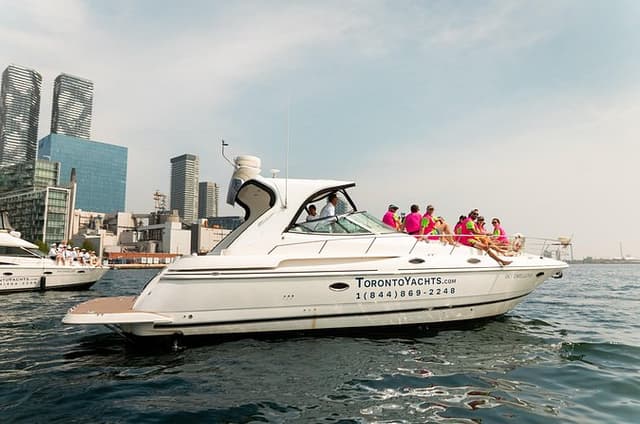 VIP Luxury Single Floor Yacht Charter for up to 12 Guests