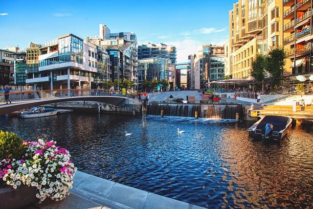 Oslo City - Self Guided Audio Tour
