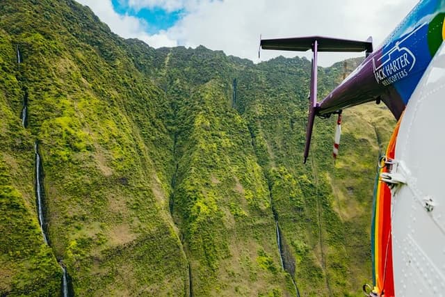 Kauai: Heart of the Island Doors-Off Helicopter Tour