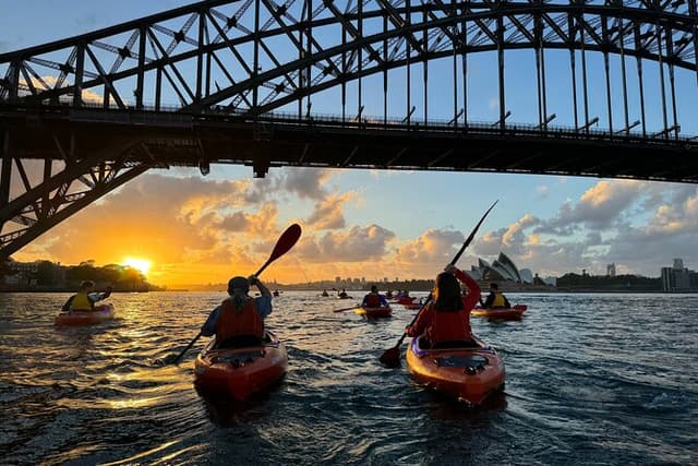 Sunrise Paddle Session on Sydney Harbour (single kayak)
