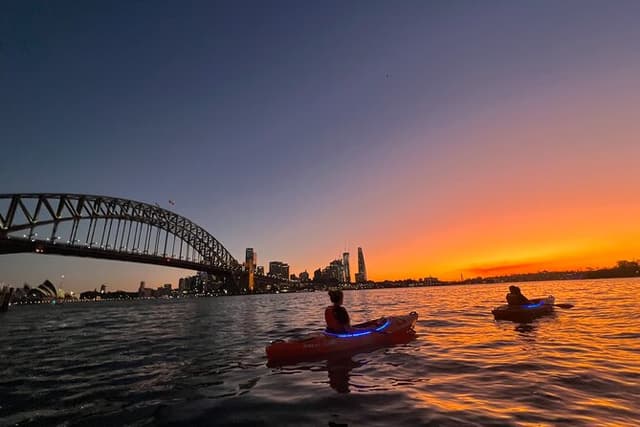 Sunset Paddle Session on Sydney Harbour (single kayak)