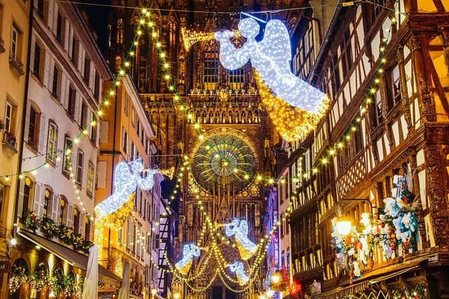 Taste, Stroll & Discover Strasbourg’s Christmas Magic
