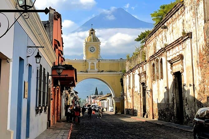 Best Antigua & Hobbitenango Day Trips