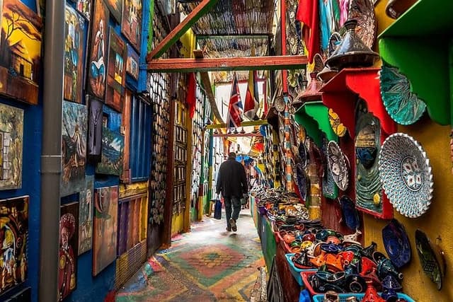 Private Fez Medina Walking Tour with Professional Local Guide