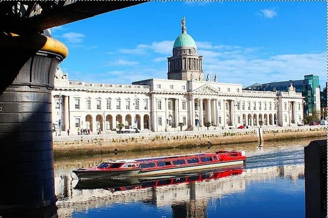 Dublin Half-Day Discovery Private Walking Tour | 5 Hr Guided Tour