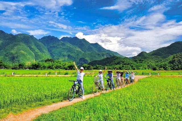 Mai Chau 1 Day Tour: Cycling, Cultural Exchange &Cave Exploration