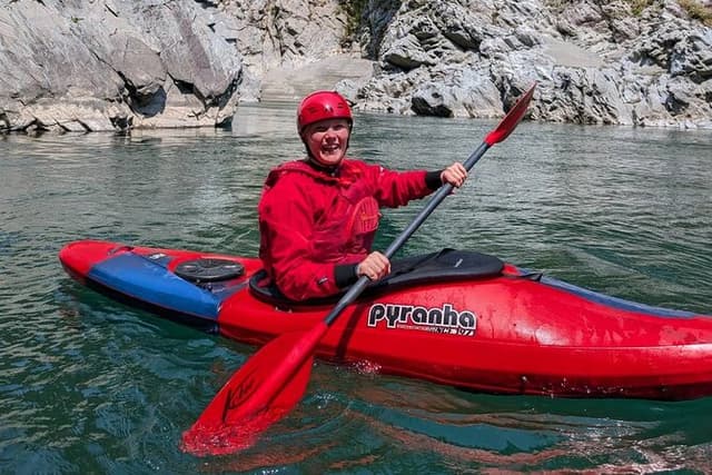 Iya Valley:Guided Kayaking Tour