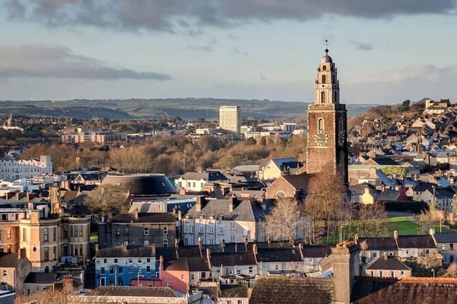 Cork Private Walking Tour with a Local