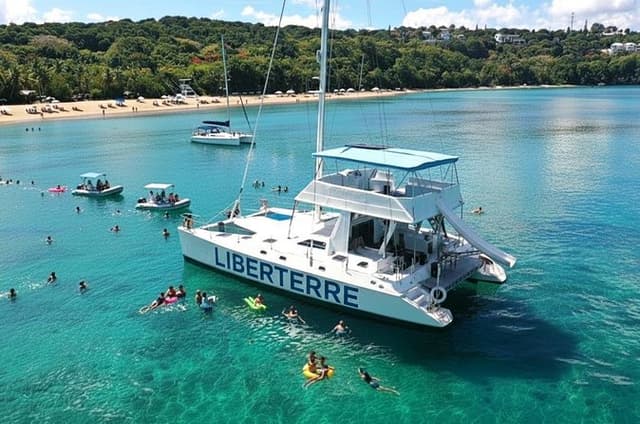 Private Boat for groups up to 15 people with jacuzzi and Lunch