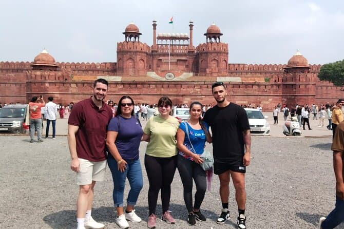 Delhi–Agra Highlights: Taj Mahal & Fort Tour
