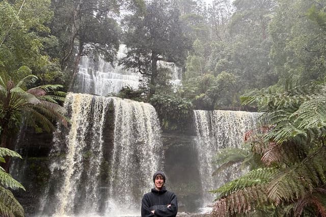 Hobart: Waterfalls, Wilderness & Wildlife - Active Day Tour
