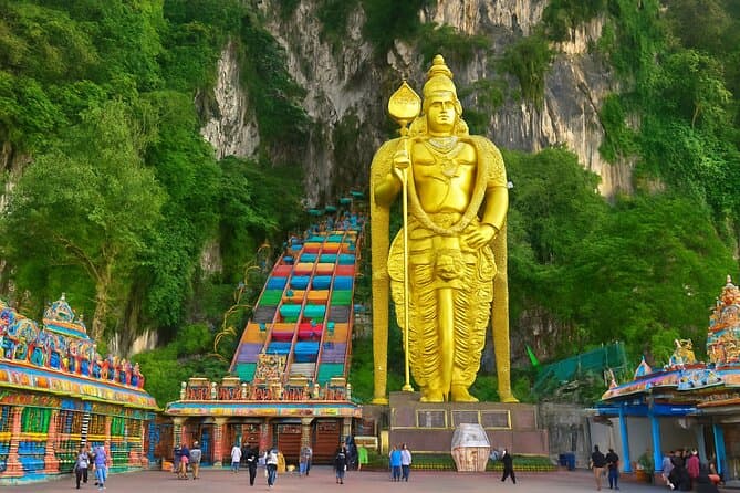 Blue Mosque & Batu Caves Tour