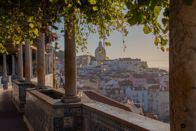 Lisbon Early Morning TukTuk Tour with a True Local Guide