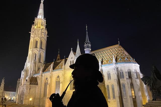 True Crime Walking Tour in the Buda Castle district
