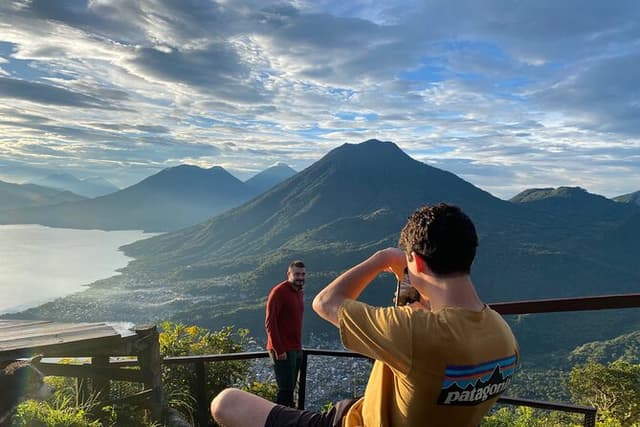 Sunrise Tour in Indian Nose Hike and Views of Lake Atitlan