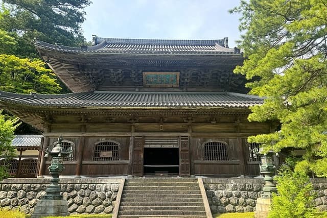 From Tsuruga Port Private Car Tour