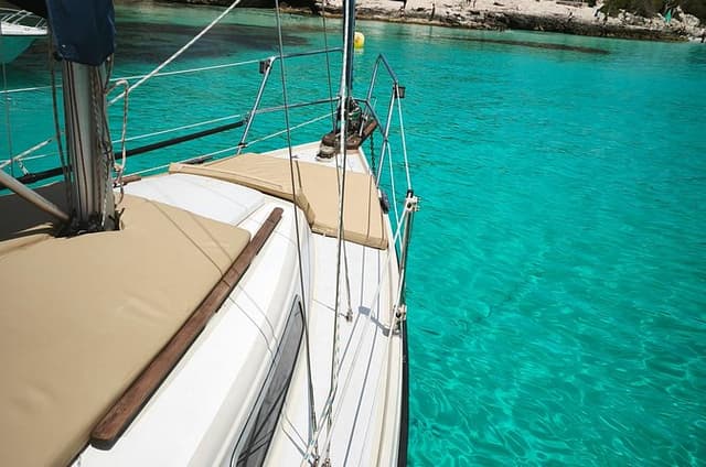 Private Full-Day Boat Trip in Menorca from Cala Galdana (8 Hours)