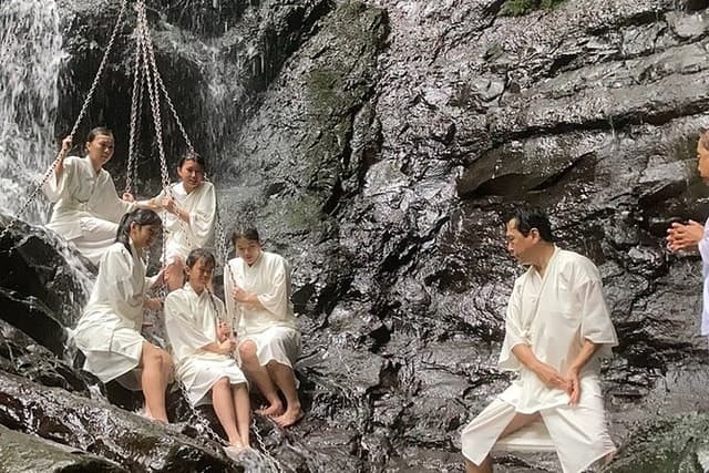 Mt. Inunaki Trekking and Waterfall Training in Izumisano Osaka