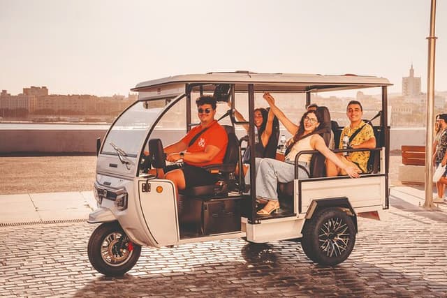 Valencia Premium PRIVATE Tour to discover the city in 2 Hours