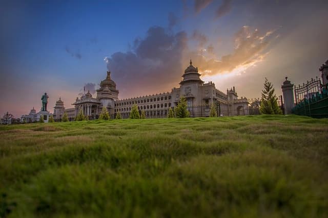 Experience Bangalores Day Private Sightseeing Journey