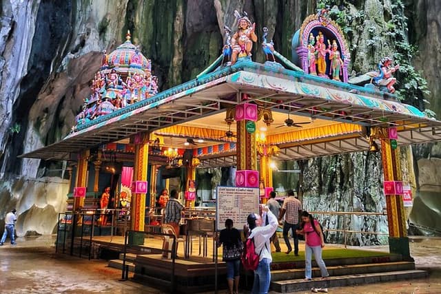 Batu Caves Twilight and Little India Evening Tour