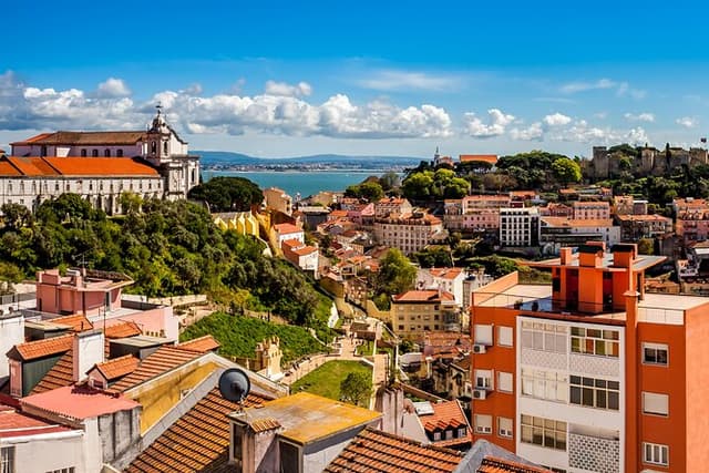 Lisbon Ebike Adventure through the City of Seven Hills