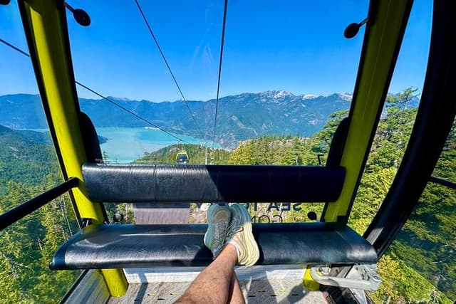 Custom Private Sightseeing Tour Sea to Sky and Whistler