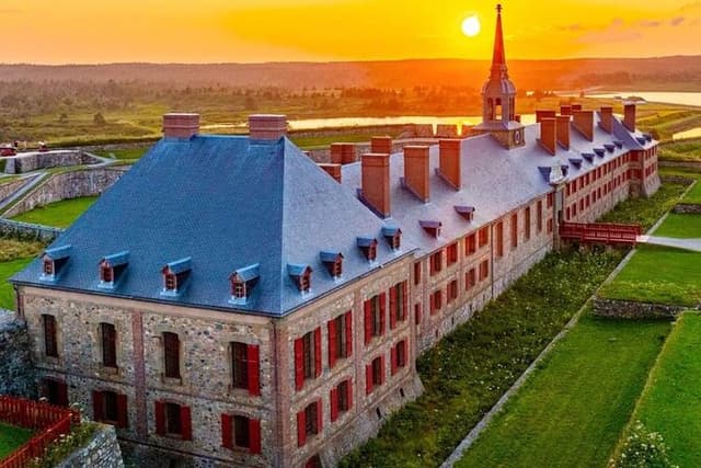 City and Coastal Heritage Louisbourg Fortress and Lighthouse Tour