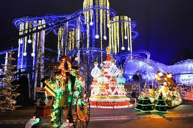 Winter Magic at Europa-Park Festival From Zurich (Private Tour)