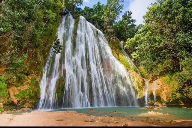 Samana full day, Risen Key, Horses, Lemon waterfall