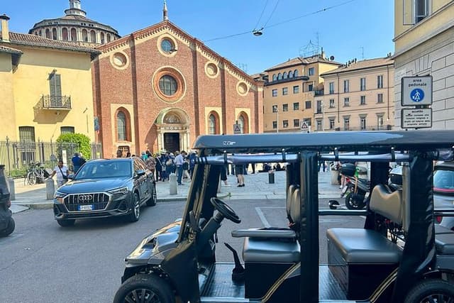 MILAN: Private Golf-Cart Tour