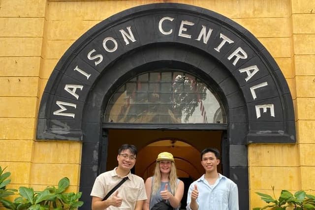 Hanoi Old Quarter War Site Walking Tour