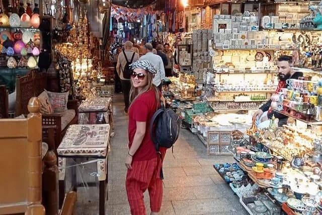 Cairo VIP Guided Shopping Tour Khan El-Khalili Market with Lunch