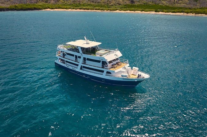 Best Galapagos Island Hopping from Baltra