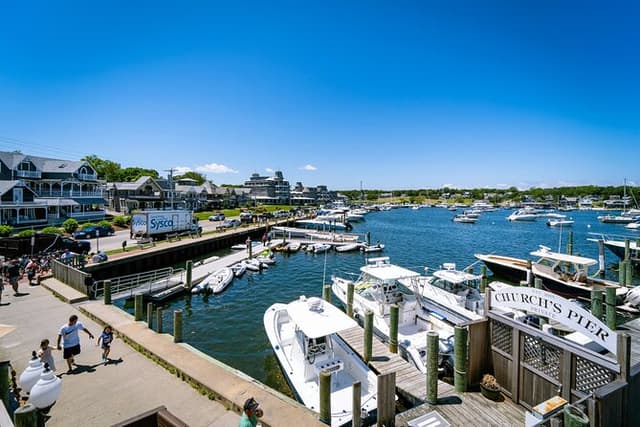Self Guided Walking Tour of Oak Bluffs Marthas Vineyard
