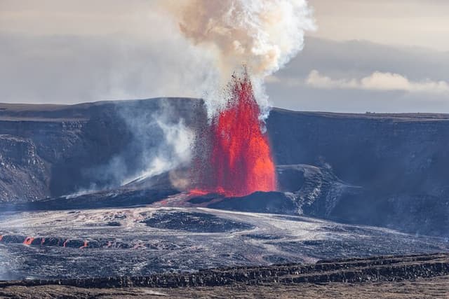 Private - All Inclusive Big Island Volcano & Waterfalls Tour