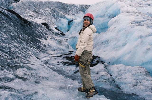 From Reykjavik: Glacier Hike, South Coast and Waterfalls Day Trip