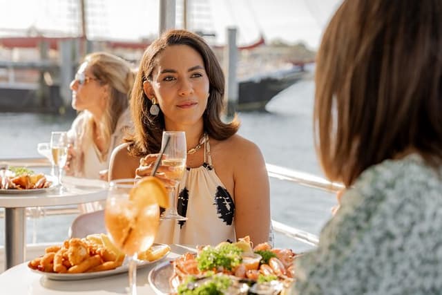 Seafood Lunch Cruise