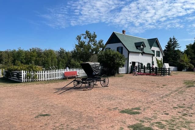 The North Shore and Green Gables Tour