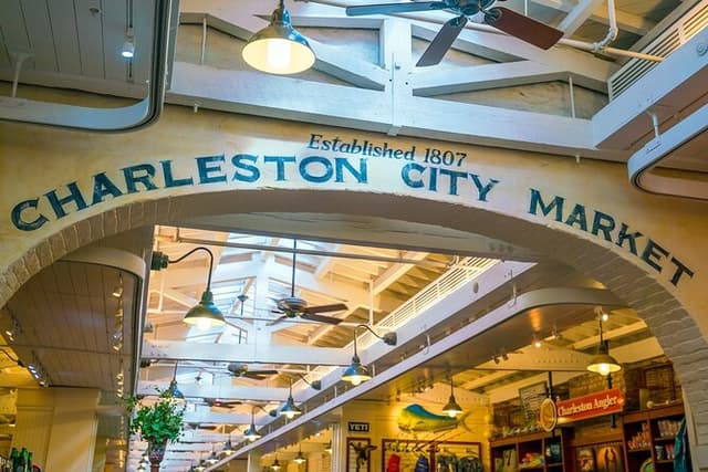 Discover Charleston's History Tour