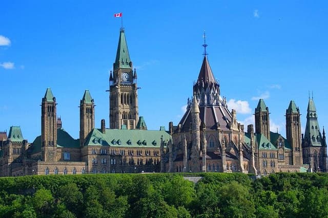 Ottawa City One Day Tour