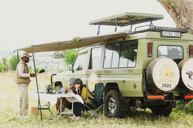 8-Day Essence of Tanzania Safari – Luxury Experience