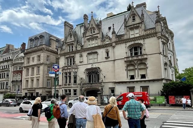 Bowery Boys' Gilded Age Mansions of 5th Avenue Walking Tour