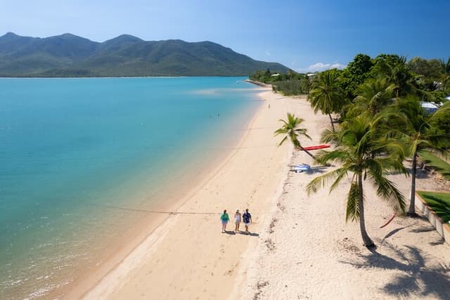 Airlie Hidden Beach Adventures - Dingo Beach & Cape Gloucester