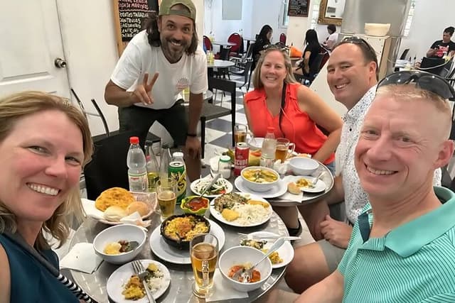 Food Tour STGO, Eat like Locals!