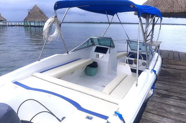 Private Tour Rapid Boat Bayliner Magical Bacalar