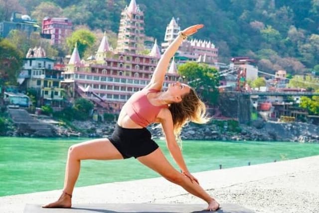 From Delhi : Private Rishikesh and Haridwar Day Tour by Car